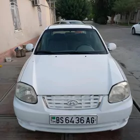 Hyundai Accent 2004
