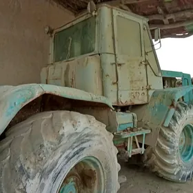 MTZ 82 2005