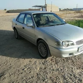 Toyota Corolla 2000
