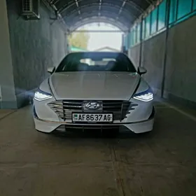 Hyundai Sonata 2020