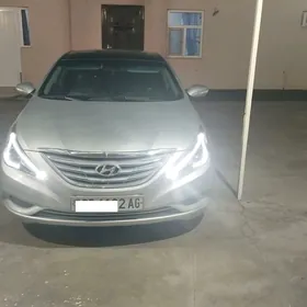 Hyundai Sonata 2012