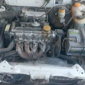 Daewoo Lanos 2002