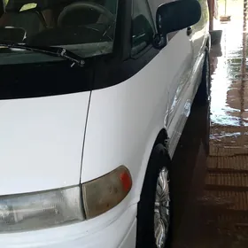 Toyota Previa 1991