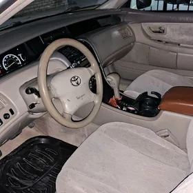 Toyota Avalon 2000