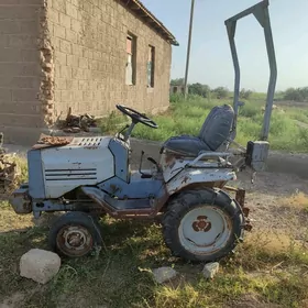 Belarus 320 1992