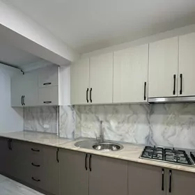  10 MKR 4/3 ET 2 KOMNAT EWRO