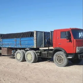 Kamaz 5320 1990