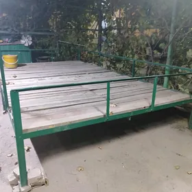 Тапчан