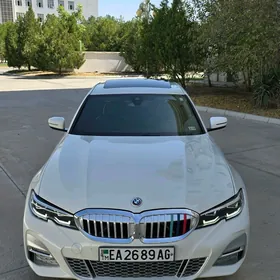BMW 330 2021