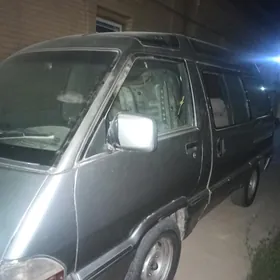 Toyota Town Ace 1991