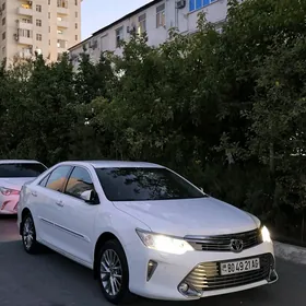 Toyota Camry 2016