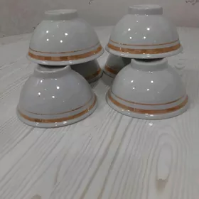 Пиалы