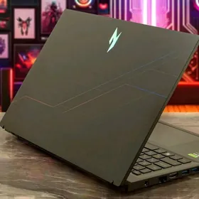 Acer Nitro V15 / i9 / RTX 5060