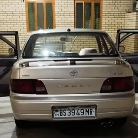 Toyota Camry 1996