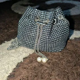 Vcerni sumka
