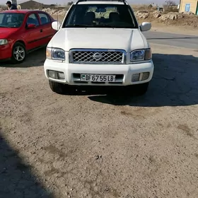 Nissan Pathfinder 2001