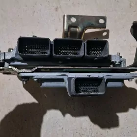 Nissan versa kampyuter
