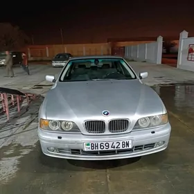 BMW E39 2001