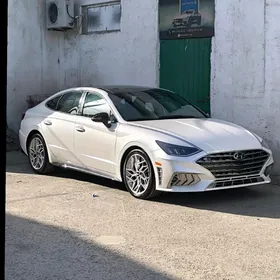 Hyundai Sonata 2021