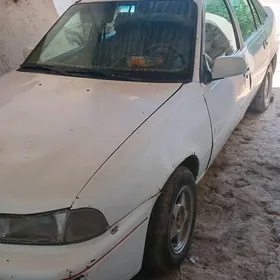 Daewoo Nexia 1996