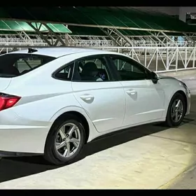 Hyundai Sonata 2021