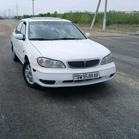 Nissan Maxima 2000