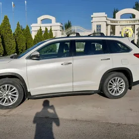 Toyota Highlander 2019