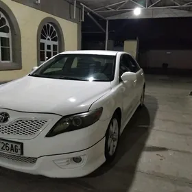 Toyota Camry 2010