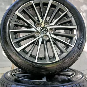 Lexus 2023 Disga Teker 18