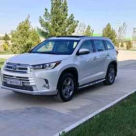 Toyota Highlander 2016