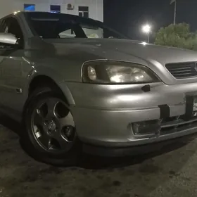 Opel Astra 2000