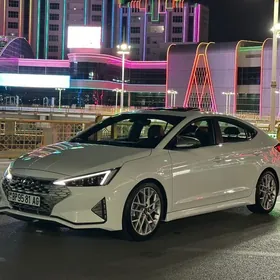 Hyundai Elantra 2020