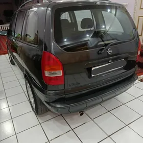 Opel Zafira 2001