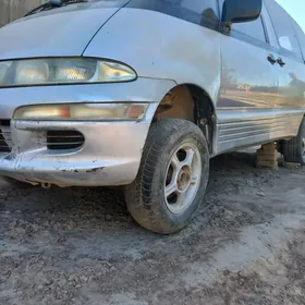 Toyota Previa 1992