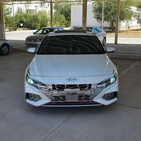 Hyundai Elantra 2021