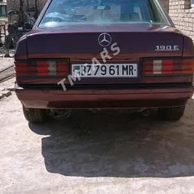 Mercedes-Benz 190E 1991