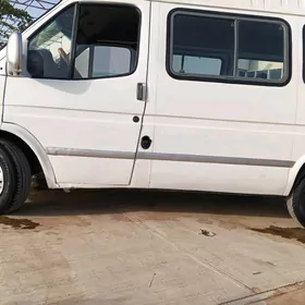 Ford Transit Connect 2009