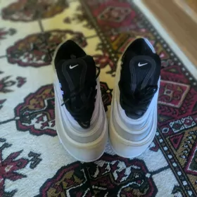 NIKE KRASOWKA