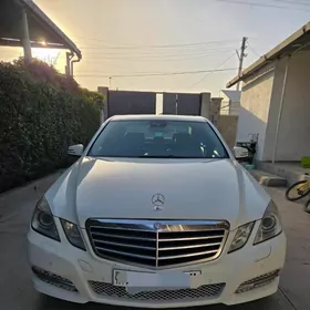 Mercedes-Benz E350 2009