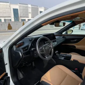 Lexus ES 350 2023