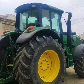 John Deere 2022