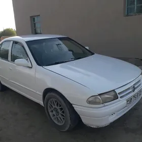 Nissan Altima 1993