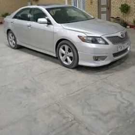 Toyota Camry 2010