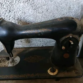 gadym kelle maşyn