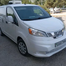 Nissan NV200 2021