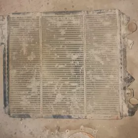 Renault 19 radiator радиатор