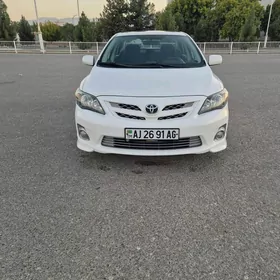 Toyota Corolla 2011