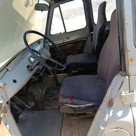 UAZ 469 1993
