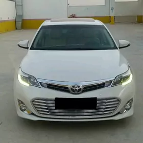 Toyota Avalon 2013