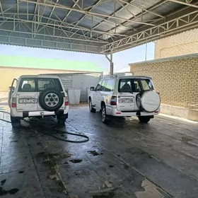 Toyota Land Cruiser 1999